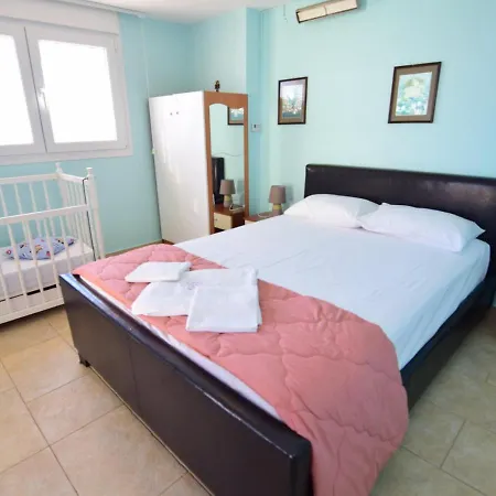 Eva's Treasure By Travelpro Sevices Nea Halkidiki Flogita